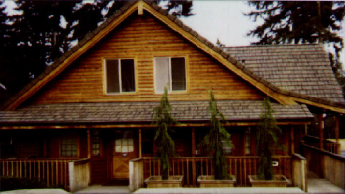 Front of Lord Valentine's House